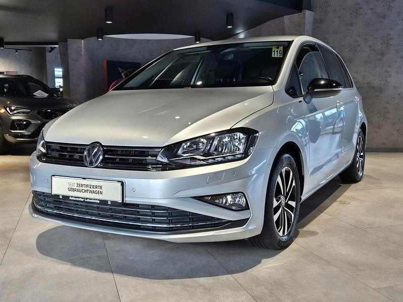 Gebraucht VW Golf VII IQ Drive 131 PS (96 kW) 2019 Silber Limousine