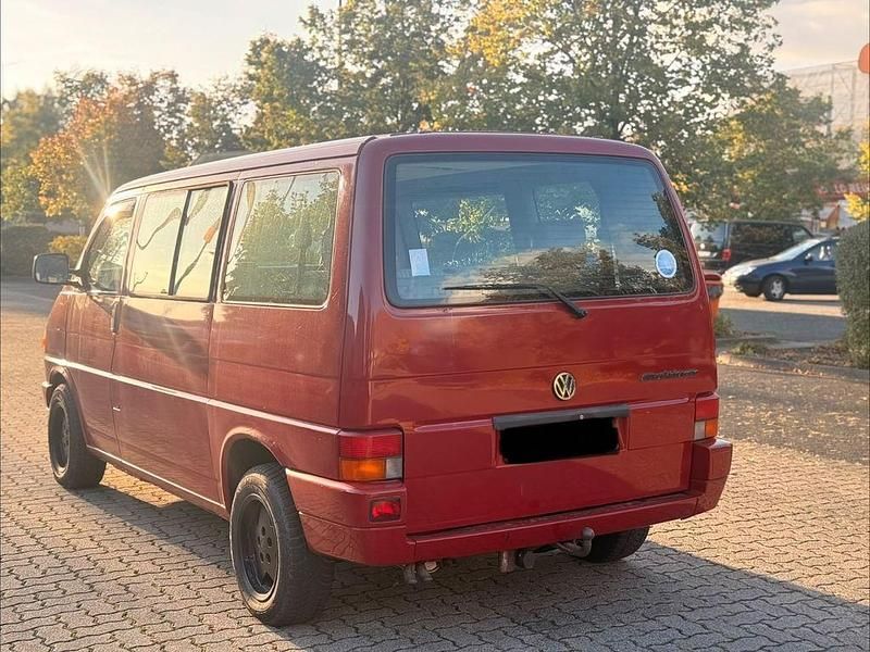 Second-hand VW T4 77 CP (56 kW) 1995 Roșu Van