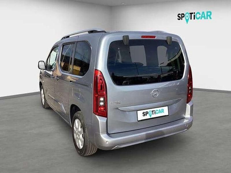 Gebraucht Opel Combo Life Innovation 131 PS (96 kW) 2021 Kontrast grau/quarz silber Van / Kleinbus