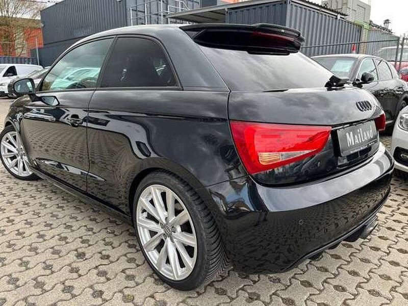 Gebraucht Audi A1 S-Line 185 PS (136 kW) 2011 Phantomschwarz perleffekt Kleinwagen