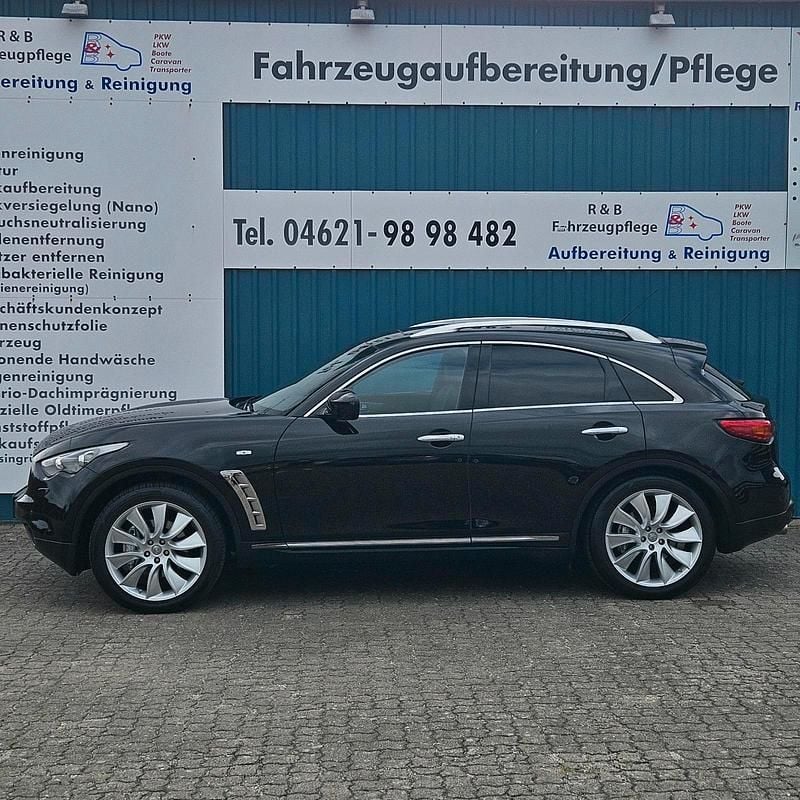 Gebraucht Infiniti Fx30 238 PS (175 kW) 2011 Schwarz SUV