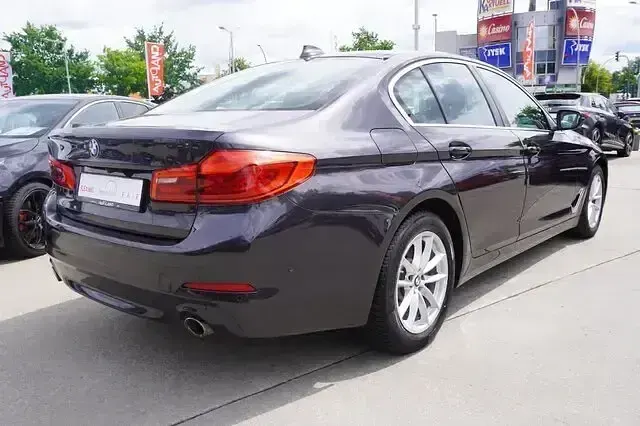 Gebraucht BMW 520 184 PS (135 kW) 2018 Grau Limousine