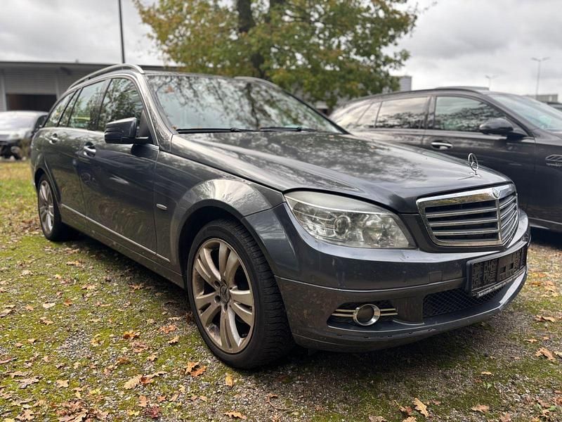 Grau Gebraucht 2009 Mercedes C200 Avantgarde Kombi | 3.800 € (Superpreis) - Bild 1/4