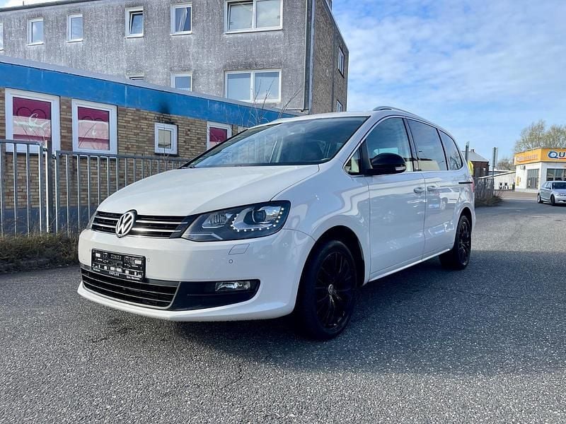 Gebraucht VW Sharan 140 PS (102 kW) 2011 Weiß Van / Kleinbus