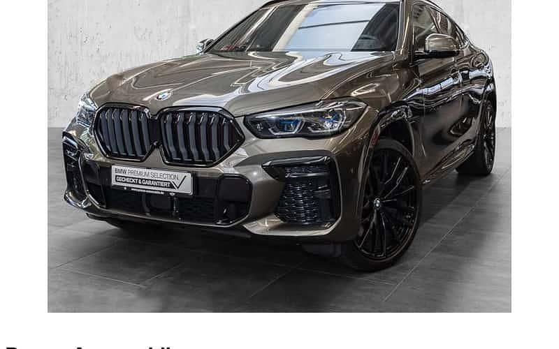 Grau Gebraucht 2022 BMW X6 Comfort Edition SUV | 61.880 € (Guter Preis) - Bild 1/4