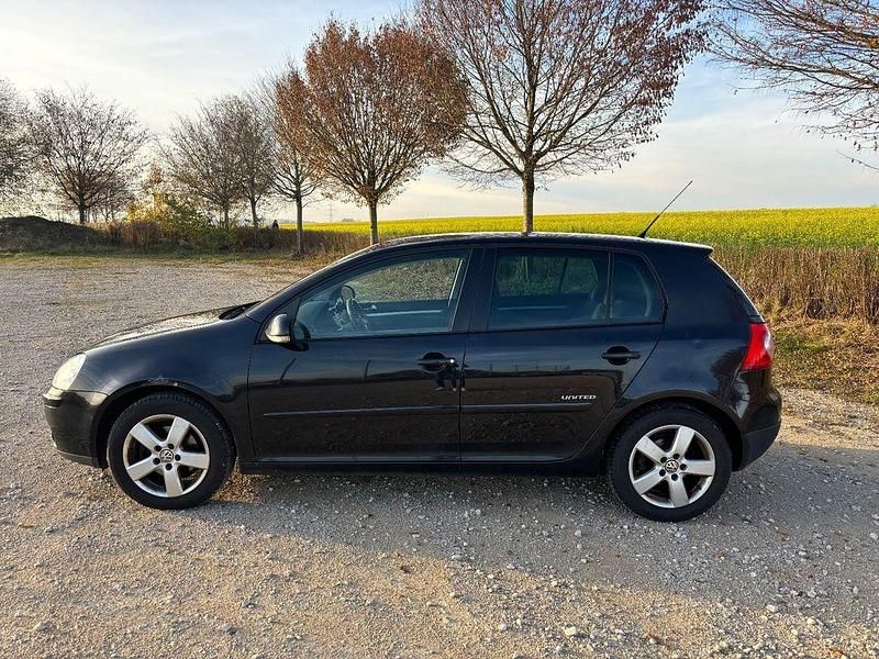 Schwarz Gebraucht 2008 VW Golf VI United Limousine | 3.000 € (Guter Preis) - Bild 1/4