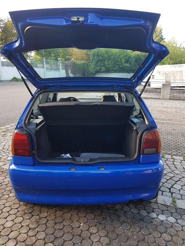 Gebraucht VW Polo Conceptline 75 PS (55 kW) 1996 Blau Kleinwagen