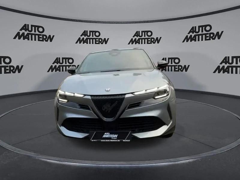 Neu Alfa Romeo Junior Tech Edition 84 kW (115 PS) 2026 Grau SUV