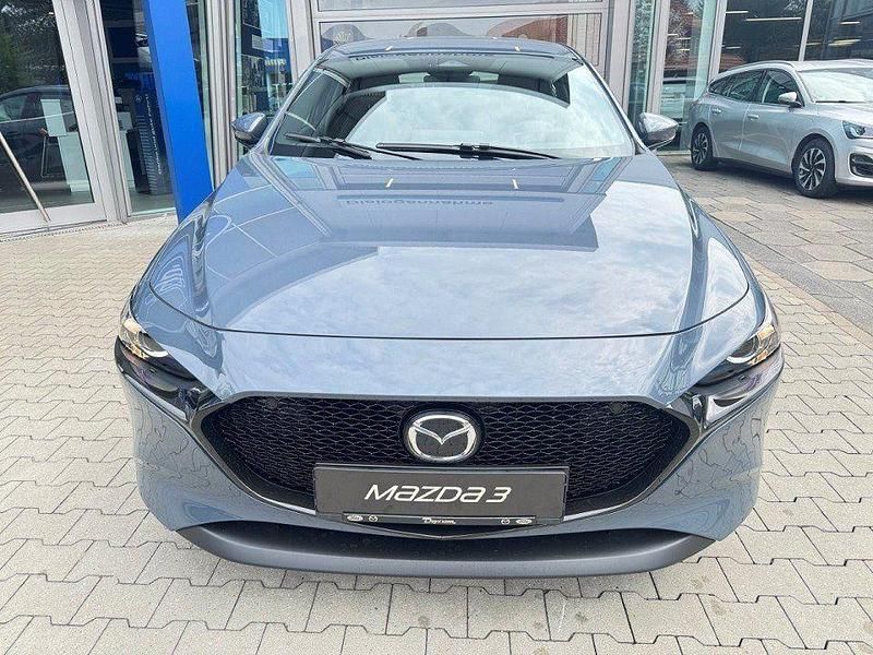 Neu Mazda 3 Center-Line 140 PS (102 kW) 2026 Grau Limousine