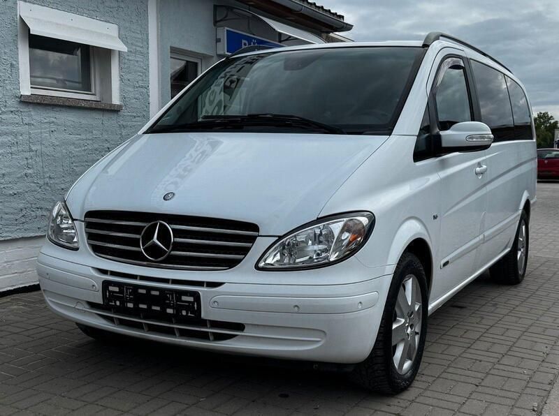 Weiß Gebraucht 2008 Mercedes Viano Van / Kleinbus | 13.800 € (Etwas zu teuer) - Bild 1/4