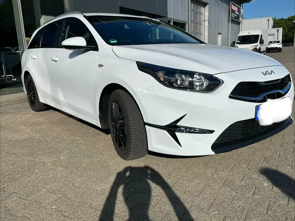 Gebraucht Kia Ceed Sportswagon Vision 101 PS (74 kW) 2022 Weiß Kombi