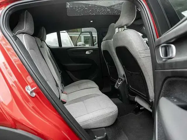 Gebraucht Volvo C40 Ultimate 300 kW (408 PS) 2023 Rot SUV