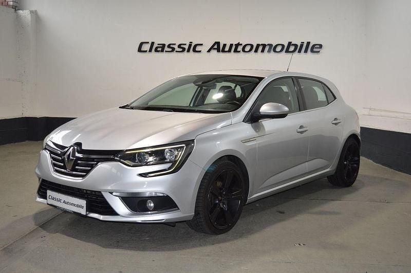 Silber Gebraucht 2016 Renault Mégane IV Intens Limousine | 6.990 € (Superpreis) - Bild 1/4