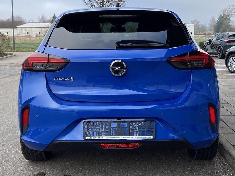 Gebraucht Opel Corsa-e Ultimate 100 kW (136 PS) 2022 Blau Kleinwagen