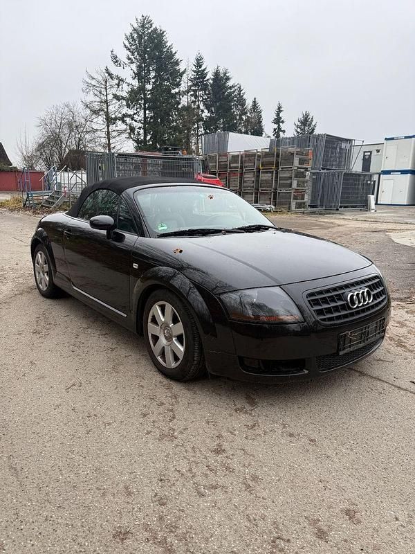 Gebraucht Audi TT Roadster Basis 150 PS (110 kW) 2003 Schwarz Cabrio