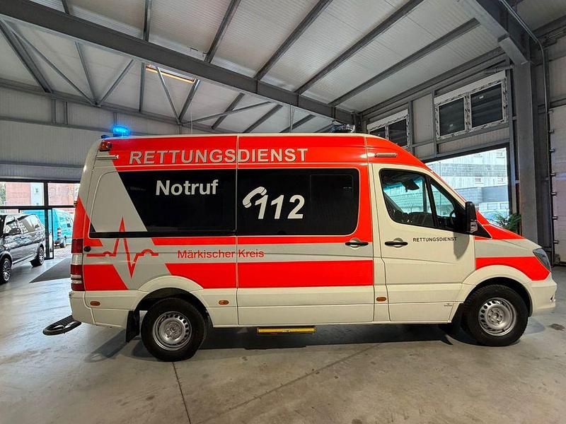 Gebraucht Mercedes Sprinter 163 PS (119 kW) 2018 Weiß Van