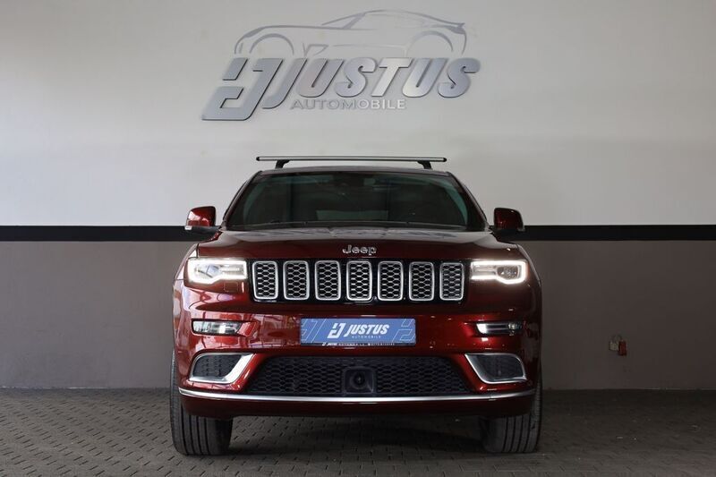 Gebraucht Jeep Grand Cherokee Summit 352 PS (258 kW) 2018 Velvet red pearlcoat SUV