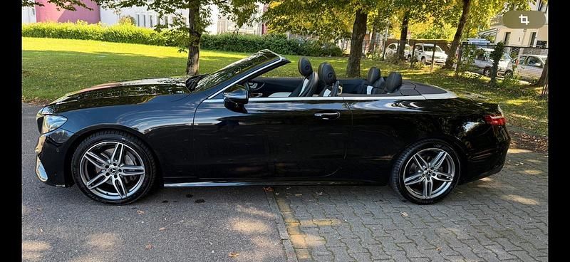 Gebraucht Mercedes E220 AMG line 194 PS (142 kW) 2018 Schwarz Cabrio