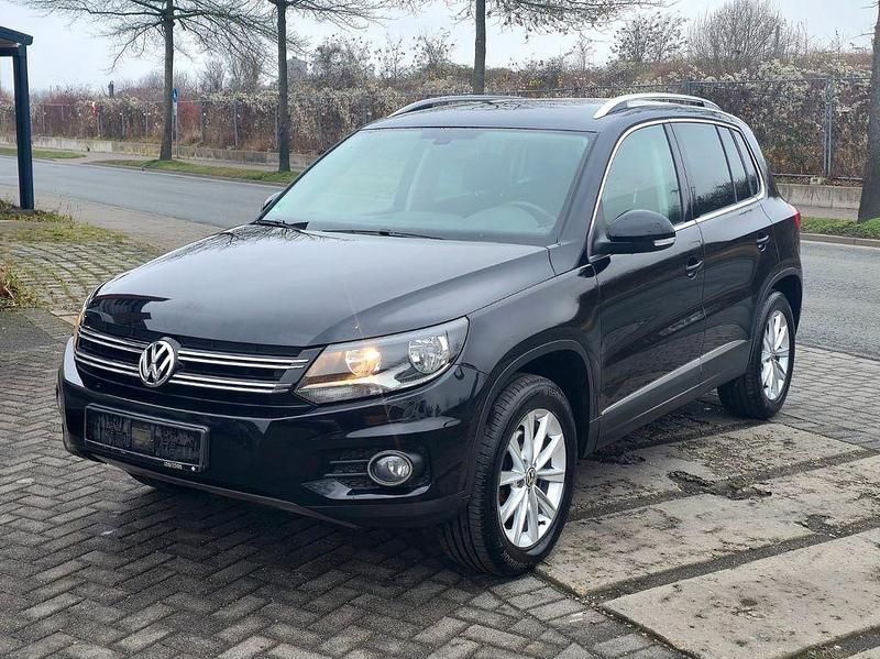 Schwarz Gebraucht 2011 VW Tiguan Style SUV | 7.700 € (Fairer Preis) - Bild 1/4