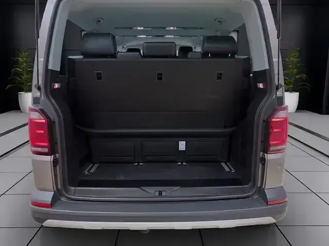 Second-hand VW Multivan PanAmericana 2018 Bej Monovolum