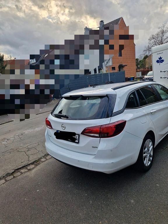 Gebraucht Opel Astra Edition 110 PS (80 kW) 2018 Weiß Limousine