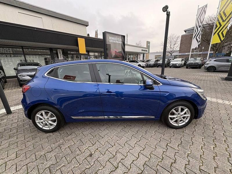Gebraucht Renault Clio V Intens 91 PS (66 kW) 2023 Blau Limousine