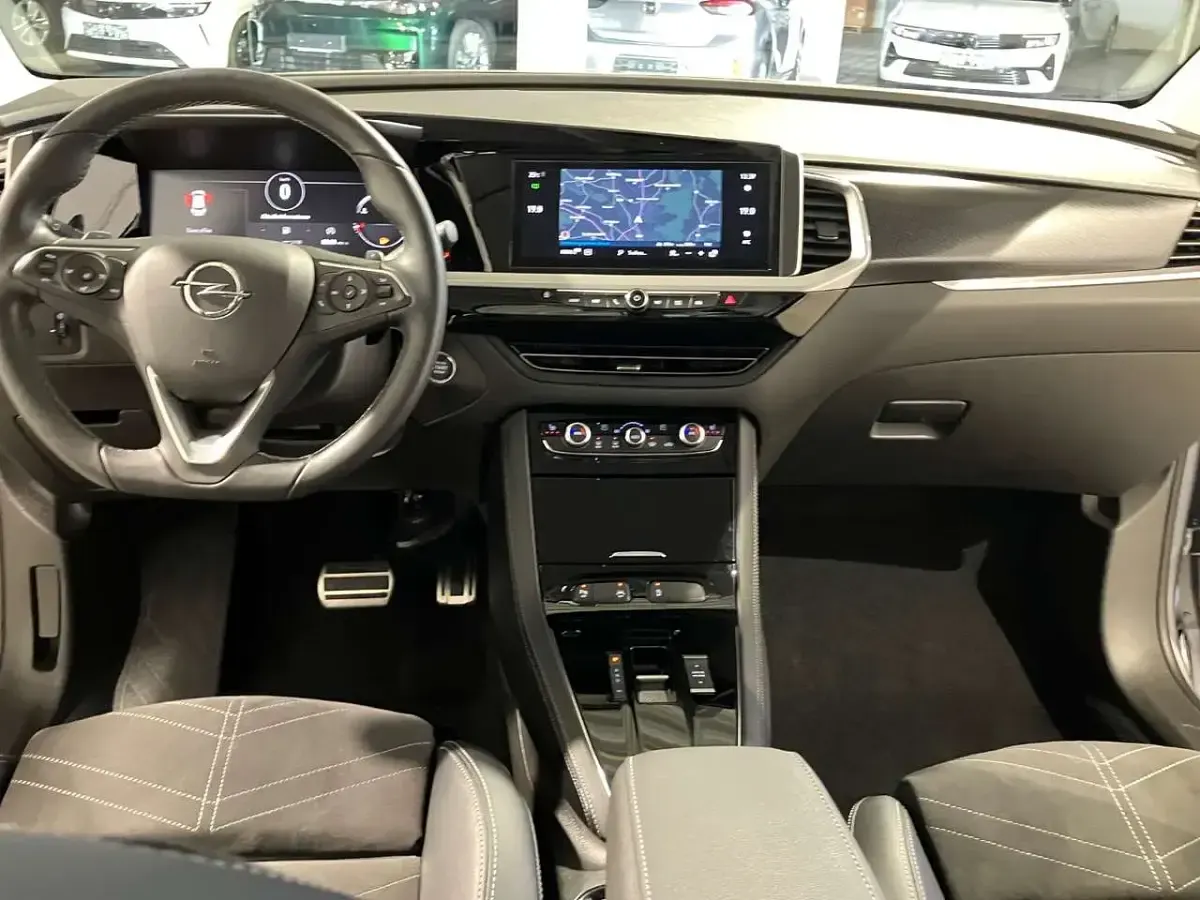 Gebraucht Opel Grandland X Elegance 131 PS (96 kW) 2023 Grau SUV