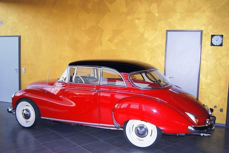 Rot Gebraucht 1962 DKW 1000 Limousine | 12.850 € - Bild 1/4