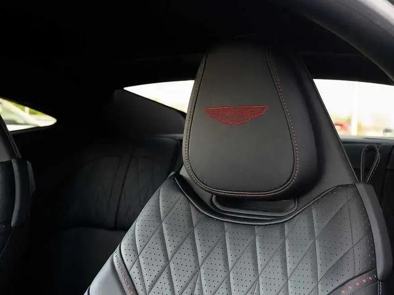 Gebraucht Aston Martin DB12 680 PS (500 kW) 2024 Schwarz Coupé