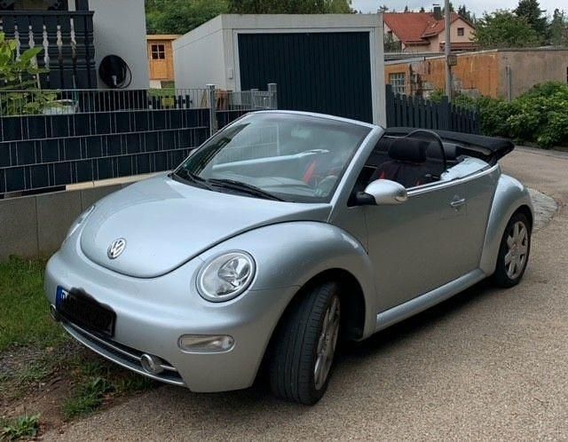 Gebraucht VW New Beetle Highline 102 PS (75 kW) 2003 Silber Kleinwagen