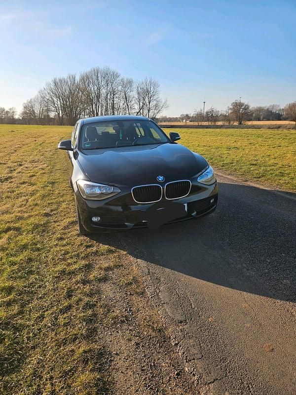 Gebraucht BMW 116 115 PS (84 kW) 2014 Schwarz Kleinwagen