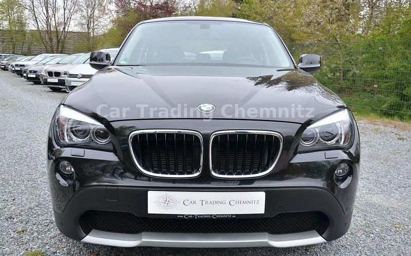 Gebraucht BMW X1 150 PS (110 kW) 2010 Schwarz SUV