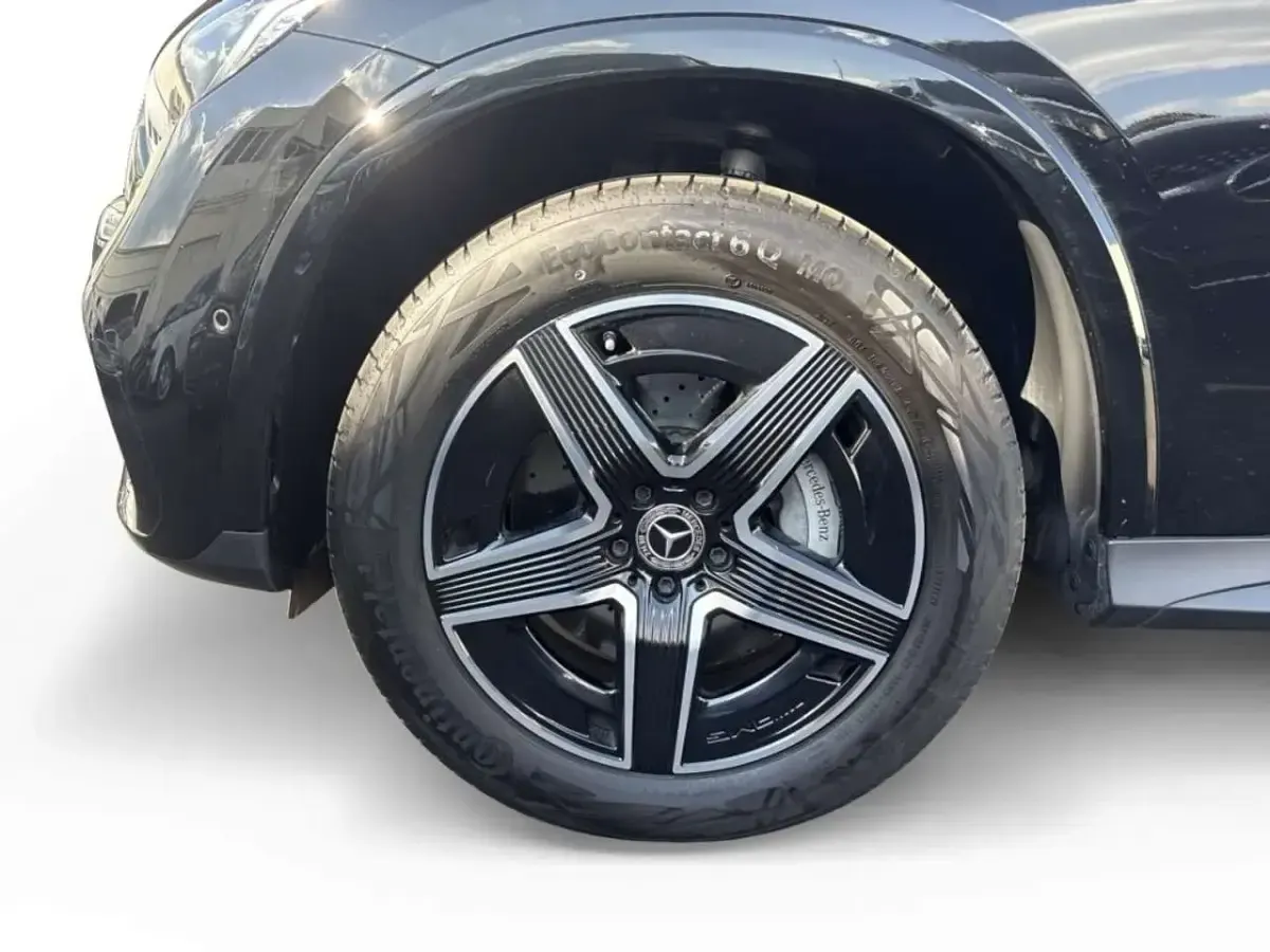 Gebraucht Mercedes GLC300 AMG 204 PS (150 kW) 2026 Schwarz SUV