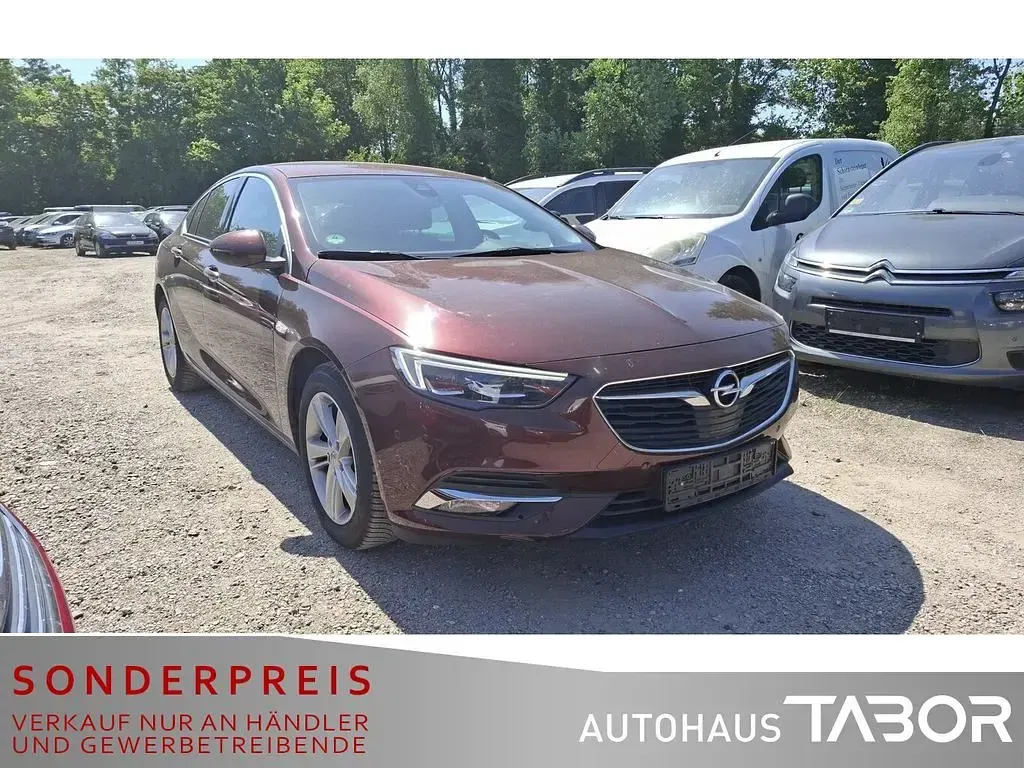 Gebraucht Opel Insignia Innovation 165 PS (121 kW) 2018 Rot Limousine
