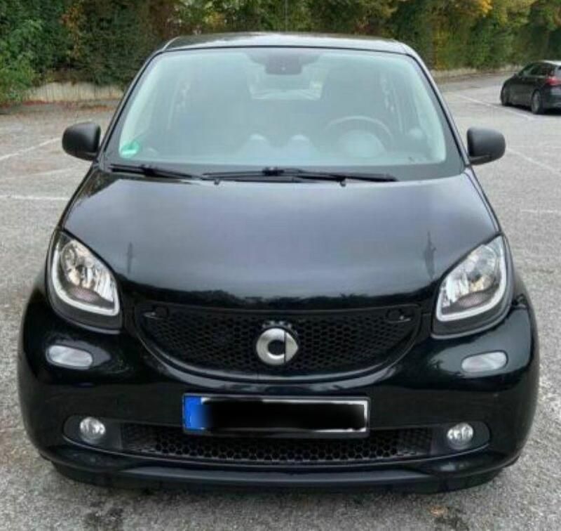 Gebraucht Smart ForFour Passion 71 PS (52 kW) 2017 Schwarz Kleinwagen