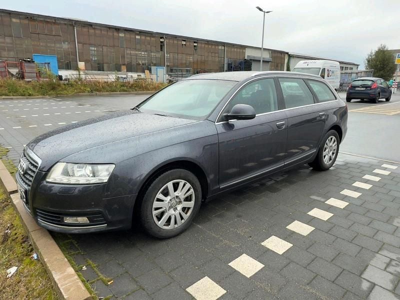 Grau Gebraucht 2011 Audi A6 Kombi | 4.399 € (Superpreis) - Bild 1/4