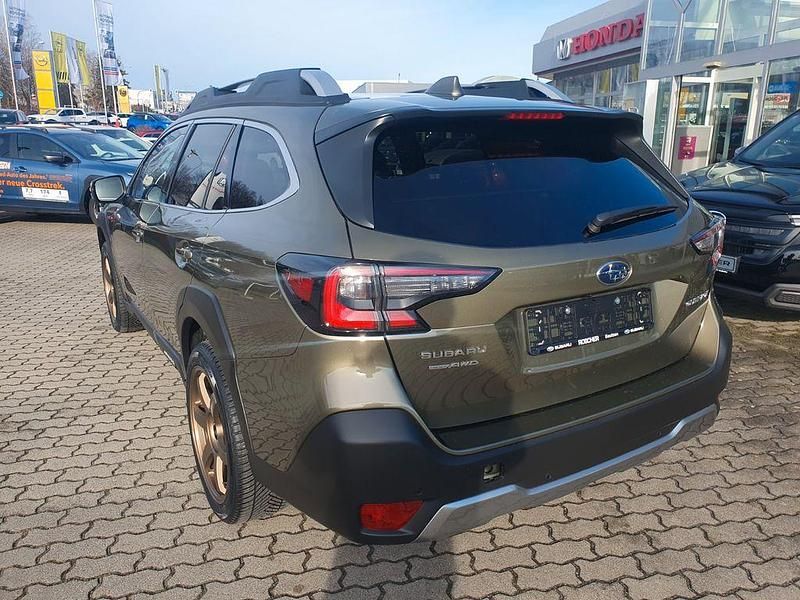 Gebraucht Subaru Outback Platinum 169 PS (124 kW) 2025 Grün SUV