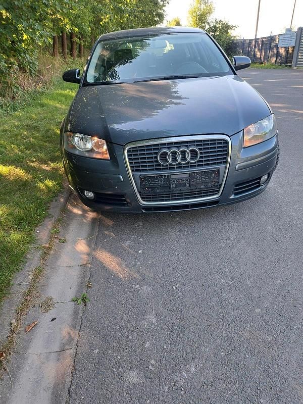 Gebraucht Audi A3 Sportback 106 PS (77 kW) 2007 Grau Kleinwagen