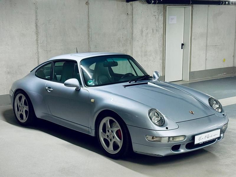 Silber Gebraucht 1996 Porsche 911 Carrera 4S | 167.900 € - Bild 1/4