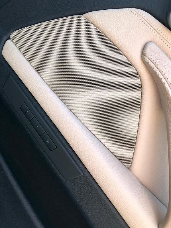 Gebraucht BMW 530 260 PS (191 kW) 2011 Schwarz Limousine