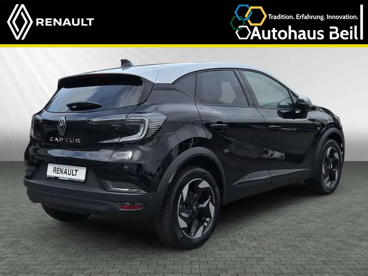 Neu Renault Captur Techno 114 PS (83 kW) 2026 Zweifarbig: blackpearlschwar SUV