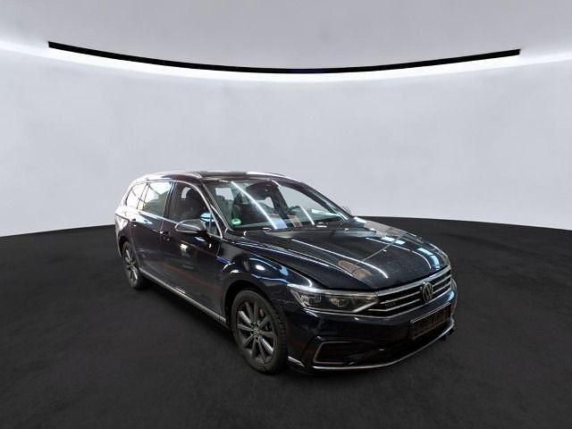 Gebraucht VW Passat GTE 218 PS (160 kW) 2022 Schwarz Kombi