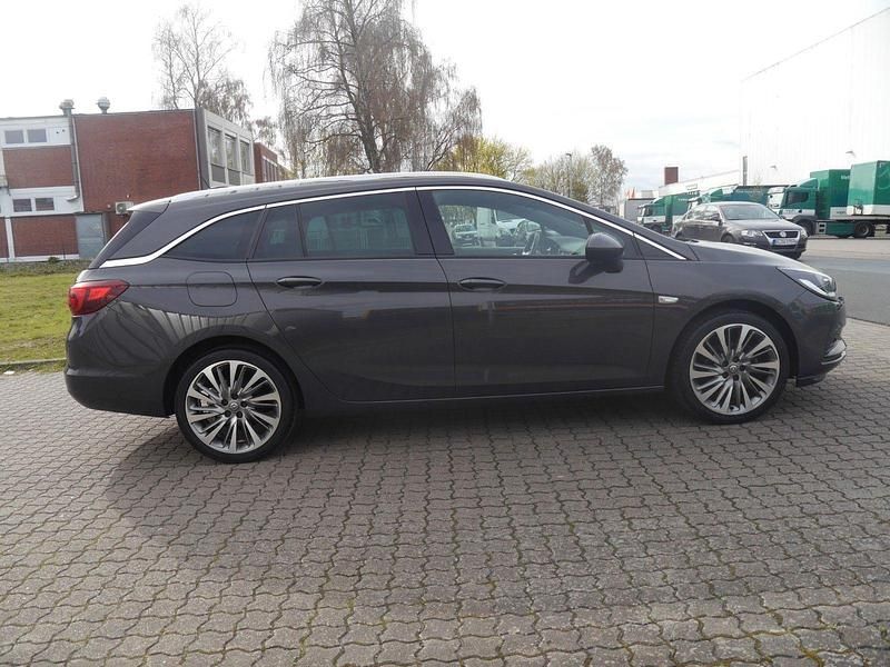 Gebraucht Opel Astra 150 PS (110 kW) 2016 Grau Kombi