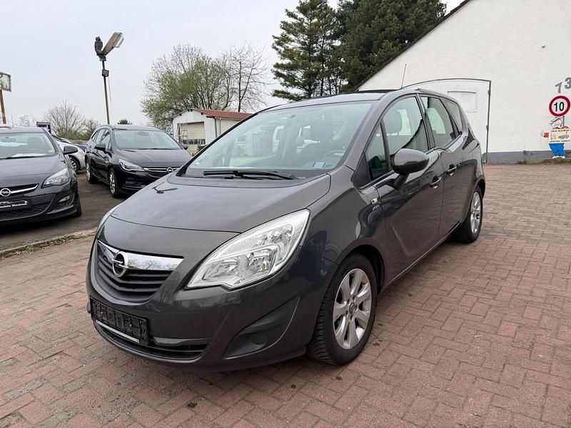 Usata Opel Meriva Active 101 CV (74 kW) 2013 Grigio Monovolume