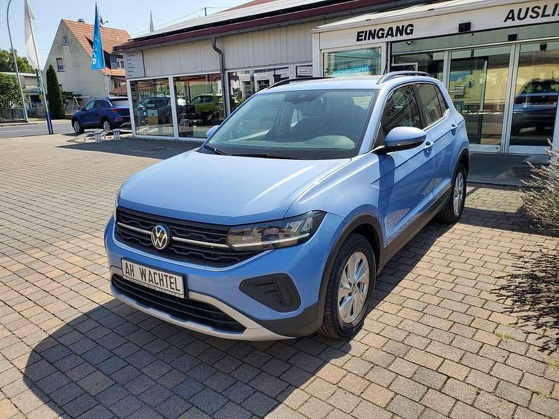 Clearbluemetallic Neu 2025 VW T-Cross Life SUV | 26.995 € (Fairer Preis) - Bild 1/4