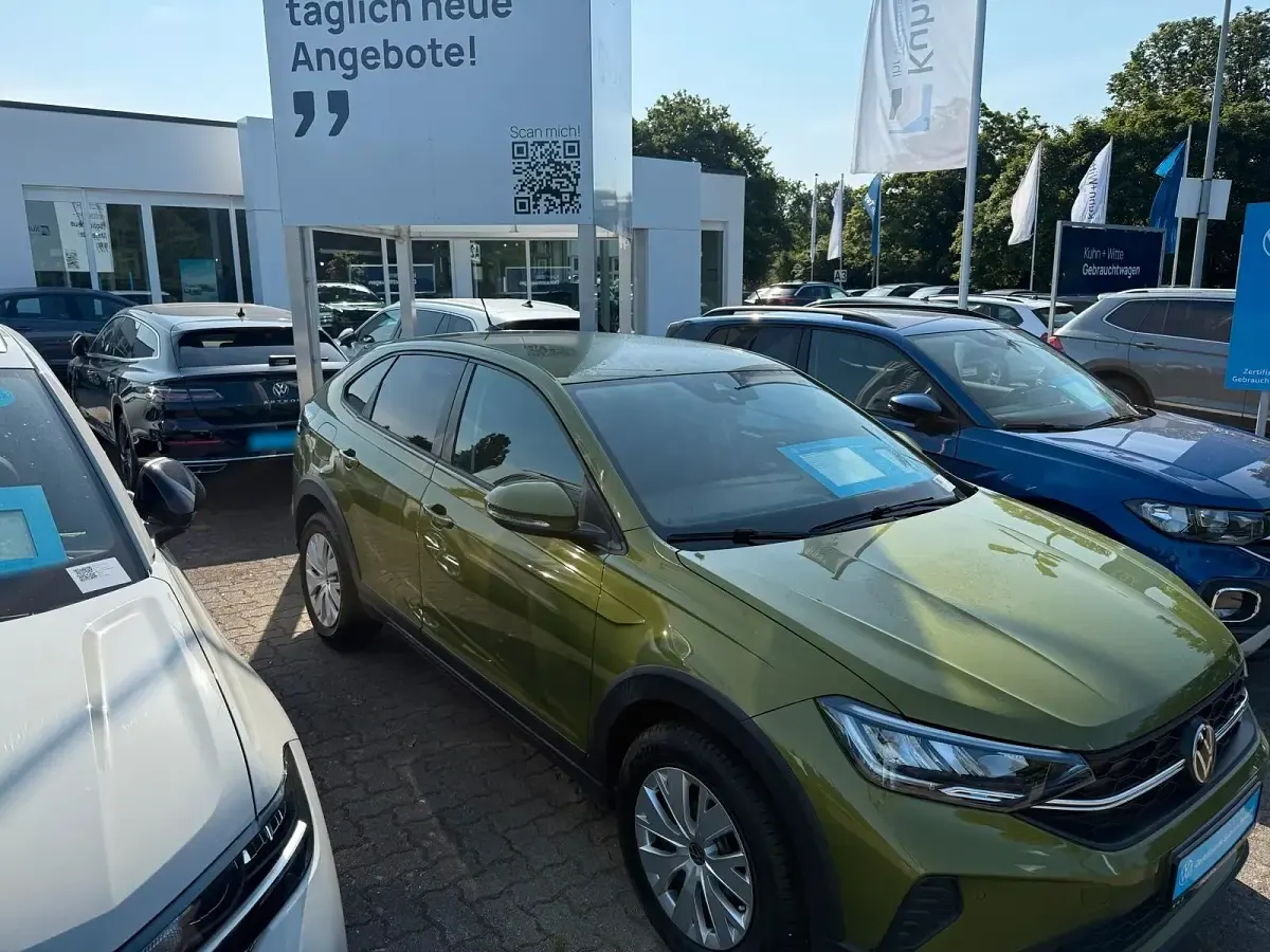 Gebraucht VW Taigo 95 PS (69 kW) 2024 Grün SUV