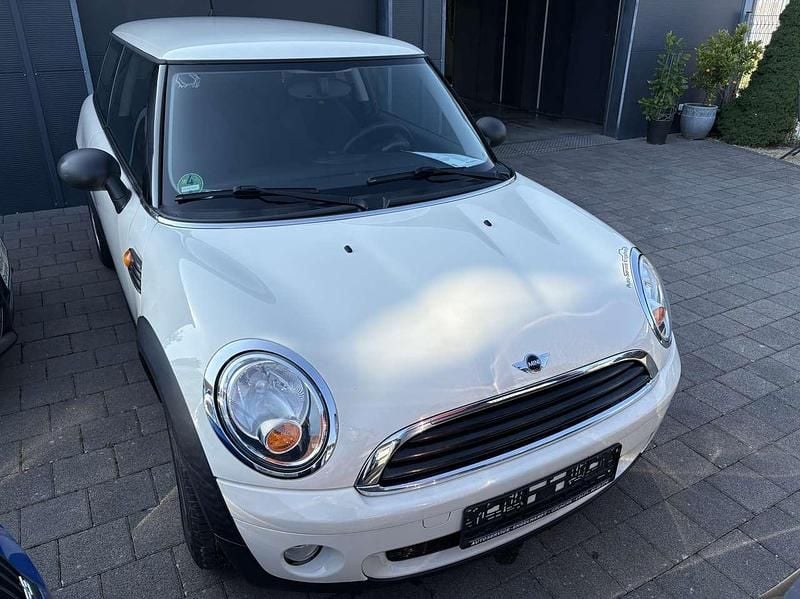 Pepper white Gebraucht 2009 Mini ONE Kleinwagen | 7.399 € (Teuer) - Bild 1/4