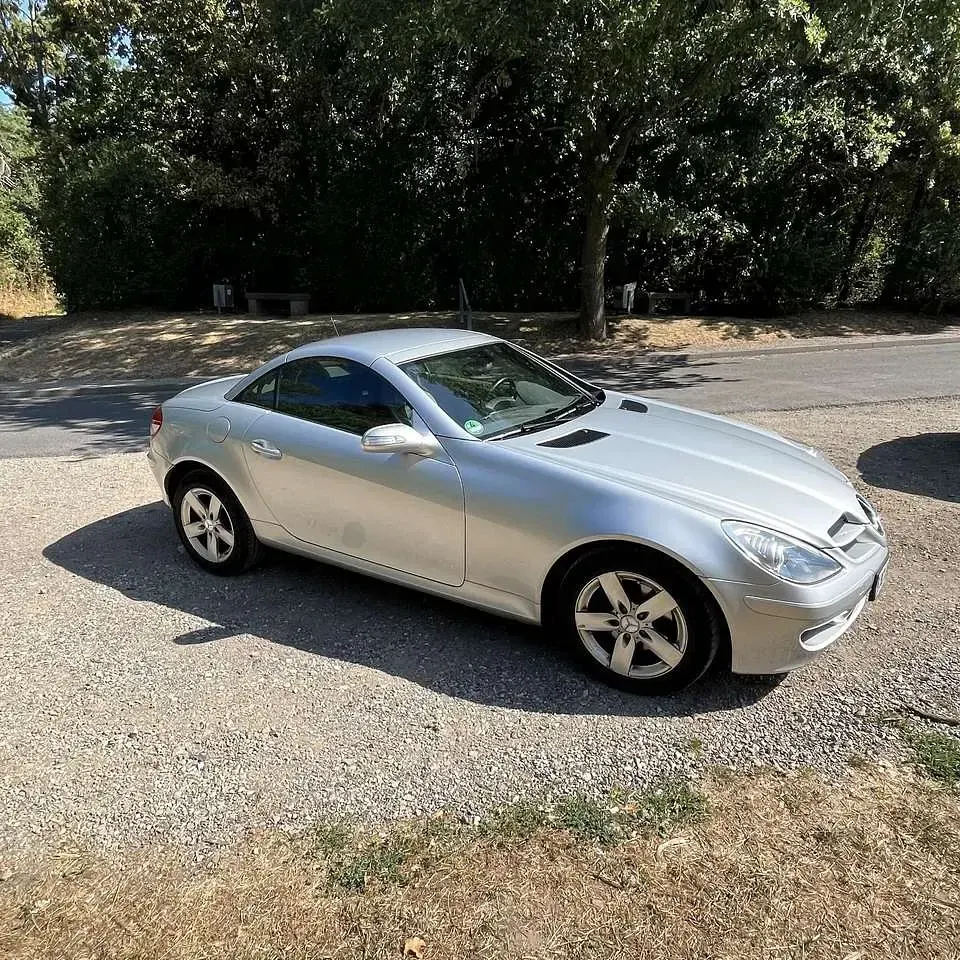 Gebraucht Mercedes SLK200 163 PS (119 kW) 2006 Silber Cabrio