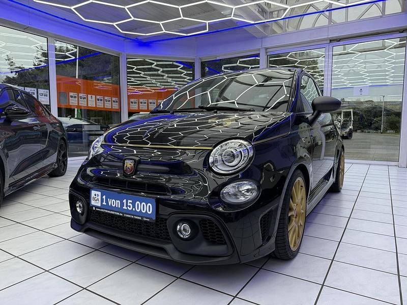 Schwarz metallic Gebraucht 2020 Abarth 595 | 21.580 € (Etwas zu teuer) - Bild 1/1