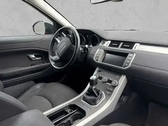 Gebraucht Land Rover Range Rover evoque Pure 150 PS (110 kW) 2017 Rot SUV